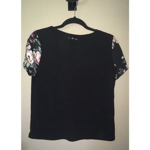 SHEIN Tee Shirt